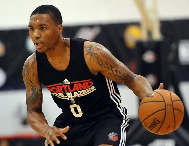 他通过调整 他通过调整