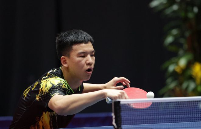 的球员平稳 的球员平稳